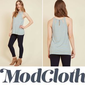 - Modcloth Shoutout To Cutouts Tank Top S